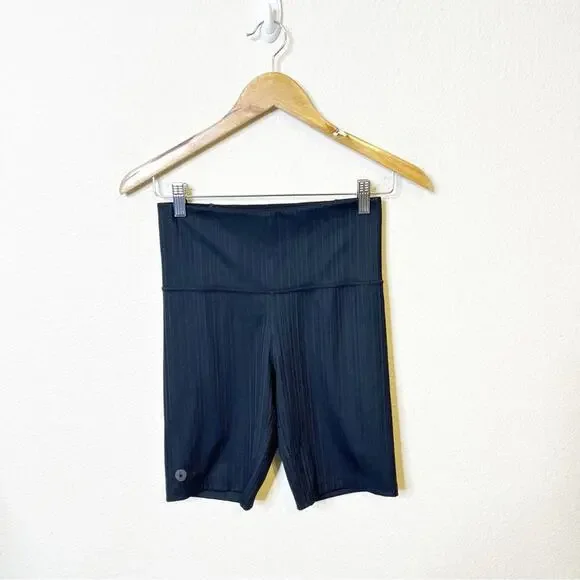 Smartwool SMRTWL Shorts Active Ribbed Biker Active Womens Size M - Picture 1 of 5